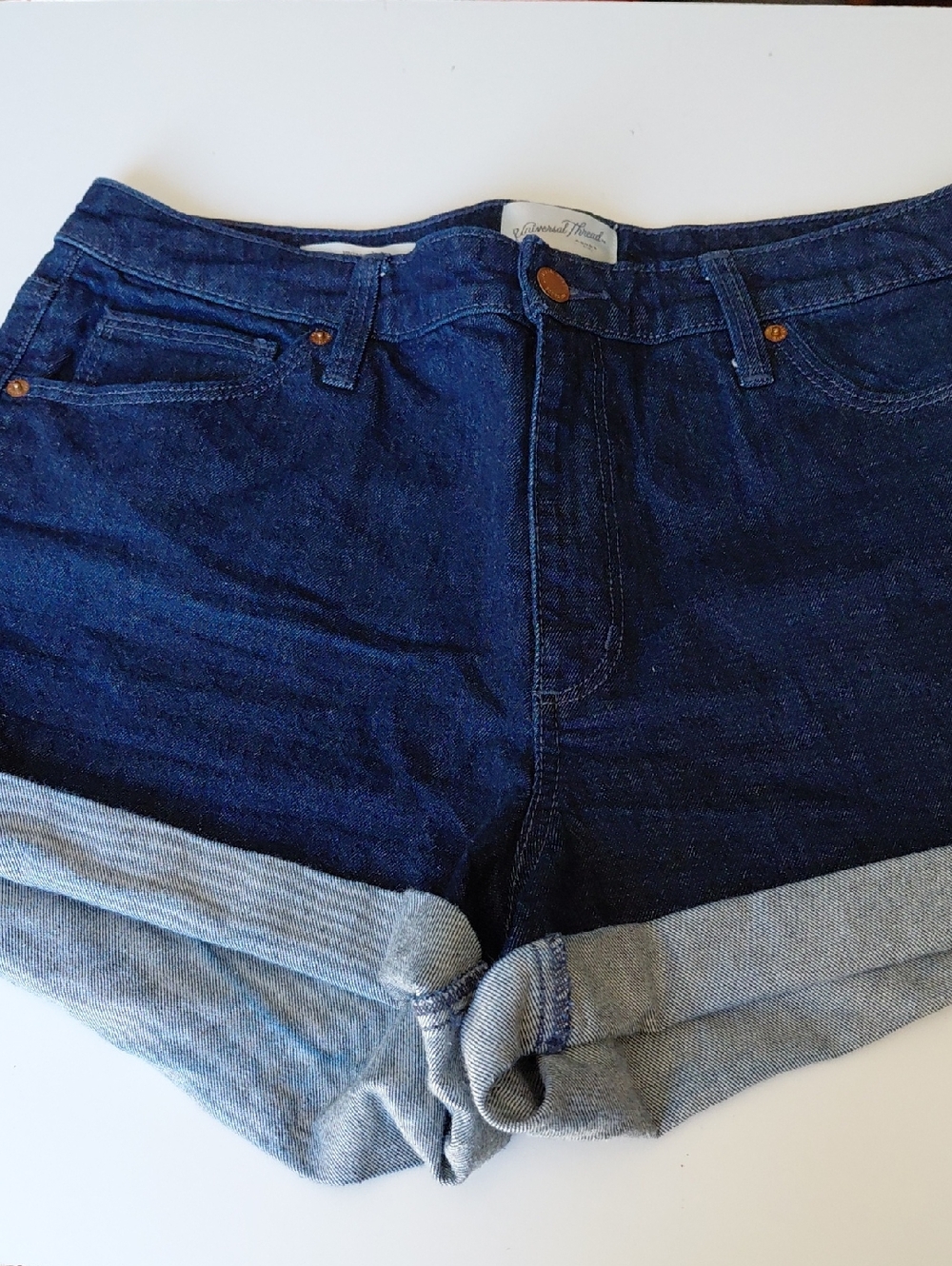 UNIVERSAL THREAD Women's Vintage Midi Dark Blue Denim Cuffed  Shorts Size 14